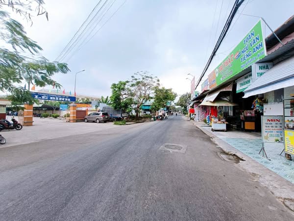 Bán nền 393m2 mặt tiền Lê Hồng Nhi, Ba Láng, Cái Răng