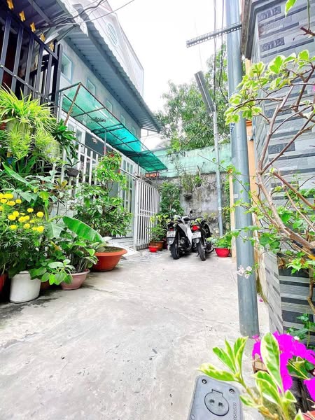 Bán nhà Trần Bình Trọng, sau sở kế hoạch, 2PN, thổ cư, 1.99 tỷ