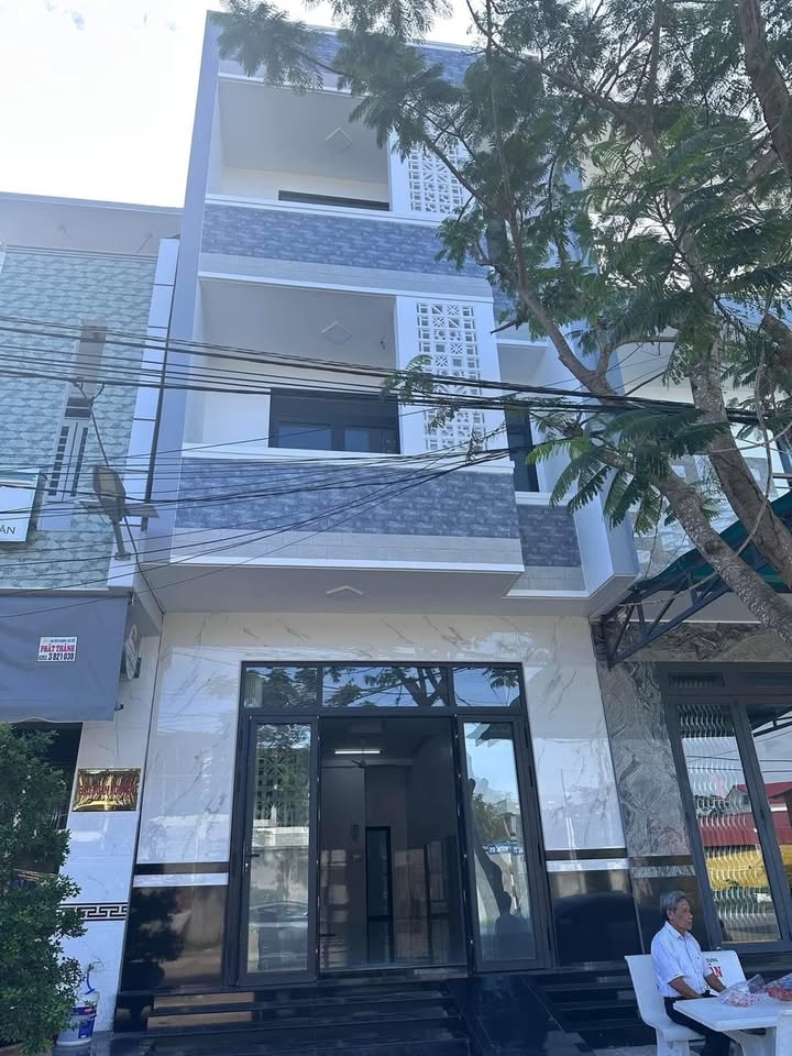 Cho thuê căn hộ Hưng Phú mới xây, đủ tiện nghi, giá từ 2.2 triệu