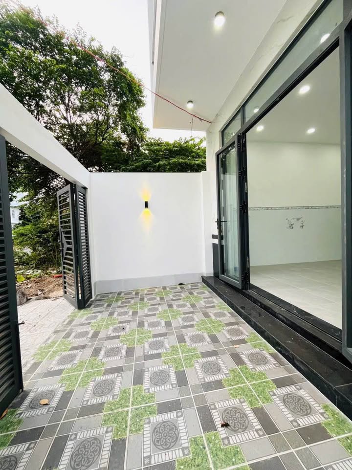 Cho thuê nhà trệt 2 lầu KDC 586 Cái Răng, full nội thất, 15 triệu