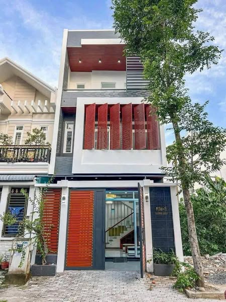 Cho thuê nhà 2 lầu kdc nam long, cái răng, 4 phòng ngủ, 14 triệu