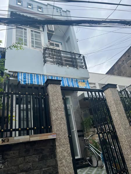 Cho thuê nhà 1 lầu hẻm Nguyễn Trãi, Ninh Kiều, 6 triệu/tháng