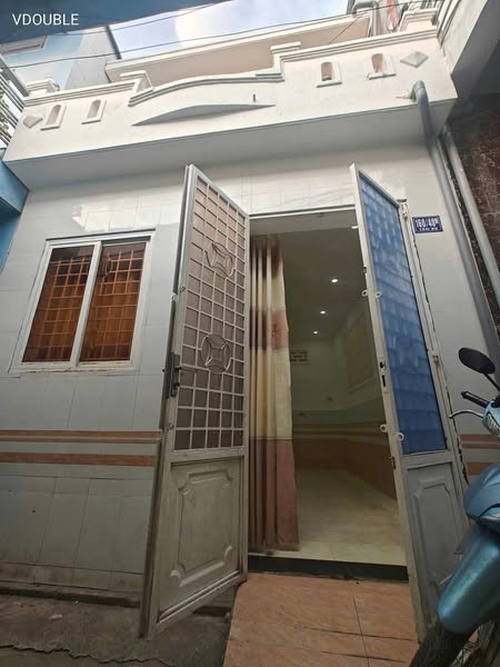 Cho thuê nhà trệt lầu hẻm 160 Tầm Vu, Ninh Kiều. Giá 3,5 triệu