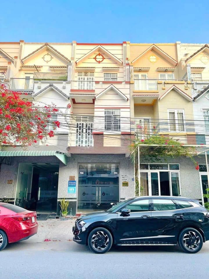 Cho thuê nhà trệt 2 lầu đường Trần Minh Sơn, Ninh Kiều, Cần Thơ