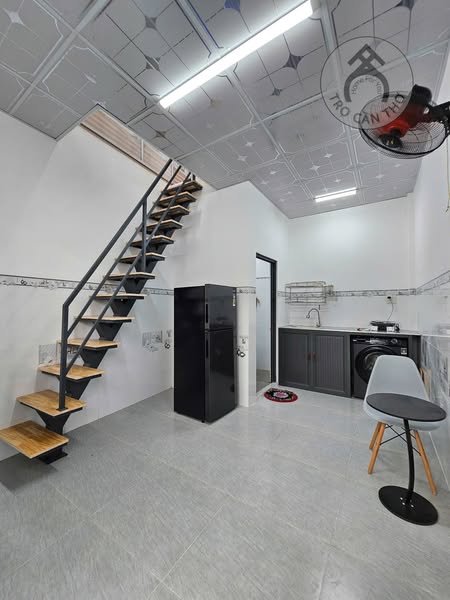 Minihouse full nội thất 3.2tr, gần ĐH FPT, đường Tạ Thị Phi