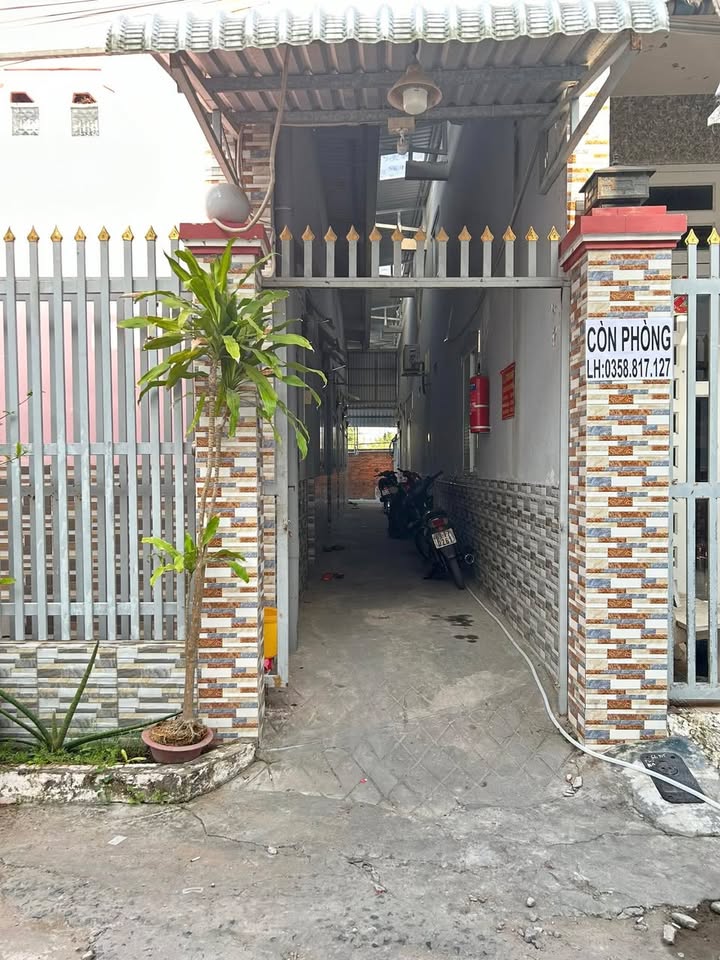 Trọ sinh viên ĐH Nam Cần Thơ 1.4tr, gác đúc, giờ giấc tự do